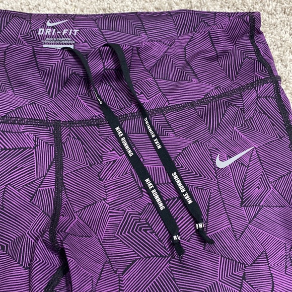 Nike Capri leggings - Picture 5 of 5